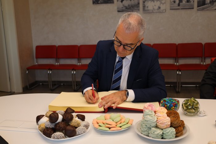 Поверенный в делах Франции в Беларуси: «Ваше предприятие стало для меня и моих коллег красивым открытием»